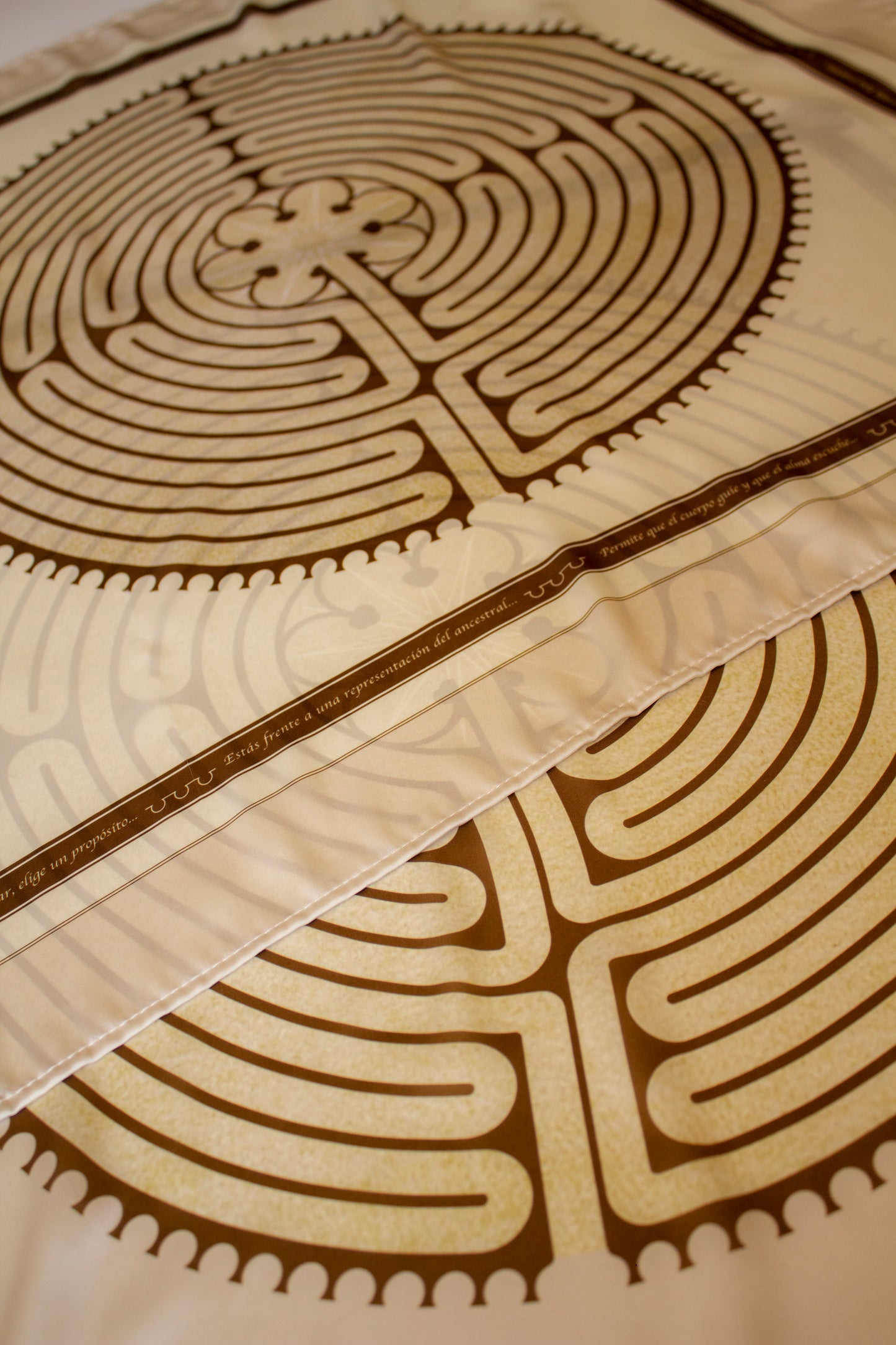 PAÑUELO LABERINTO BEIGE